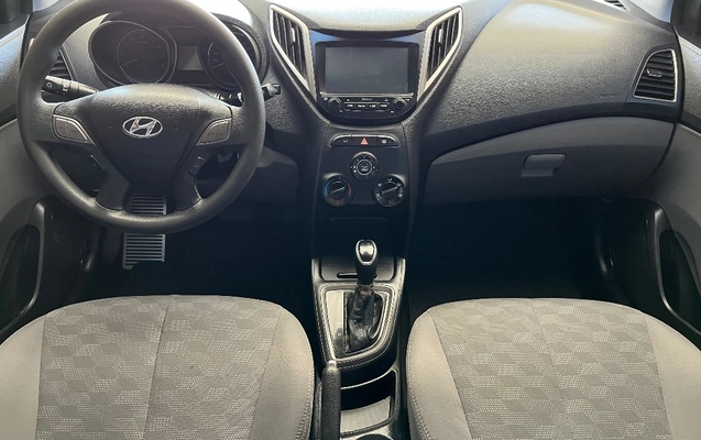 imagem-https://www.socarrao.com.br/sc-vehicle-images-prod/6017/1788021488840-ef84eb16-037e-4251-669b-8dccdabf3894-whatsappimage2025-09-17at1743434jpeg.jpg