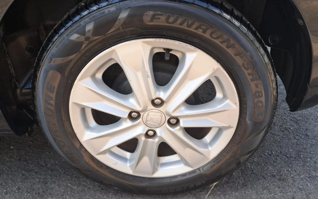 imagem-https://www.socarrao.com.br/sc-vehicle-images-prod/6098/1769987810536-7077530OR_1766515076_74_590.jpg