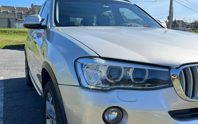 imagem-https://www.socarrao.com.br/sc-vehicle-images-prod/616699/1776956148342-Rm90byAxMS5qcGVn.jpeg