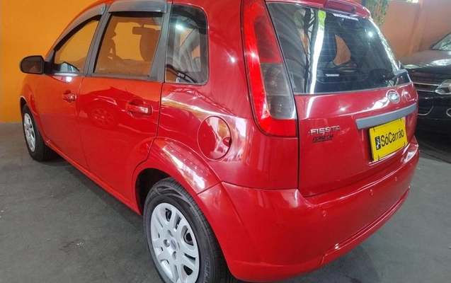 imagem-https://www.socarrao.com.br/sc-vehicle-images-prod/6406/1786626924437-7377317_3_B_1163af1224.jpeg