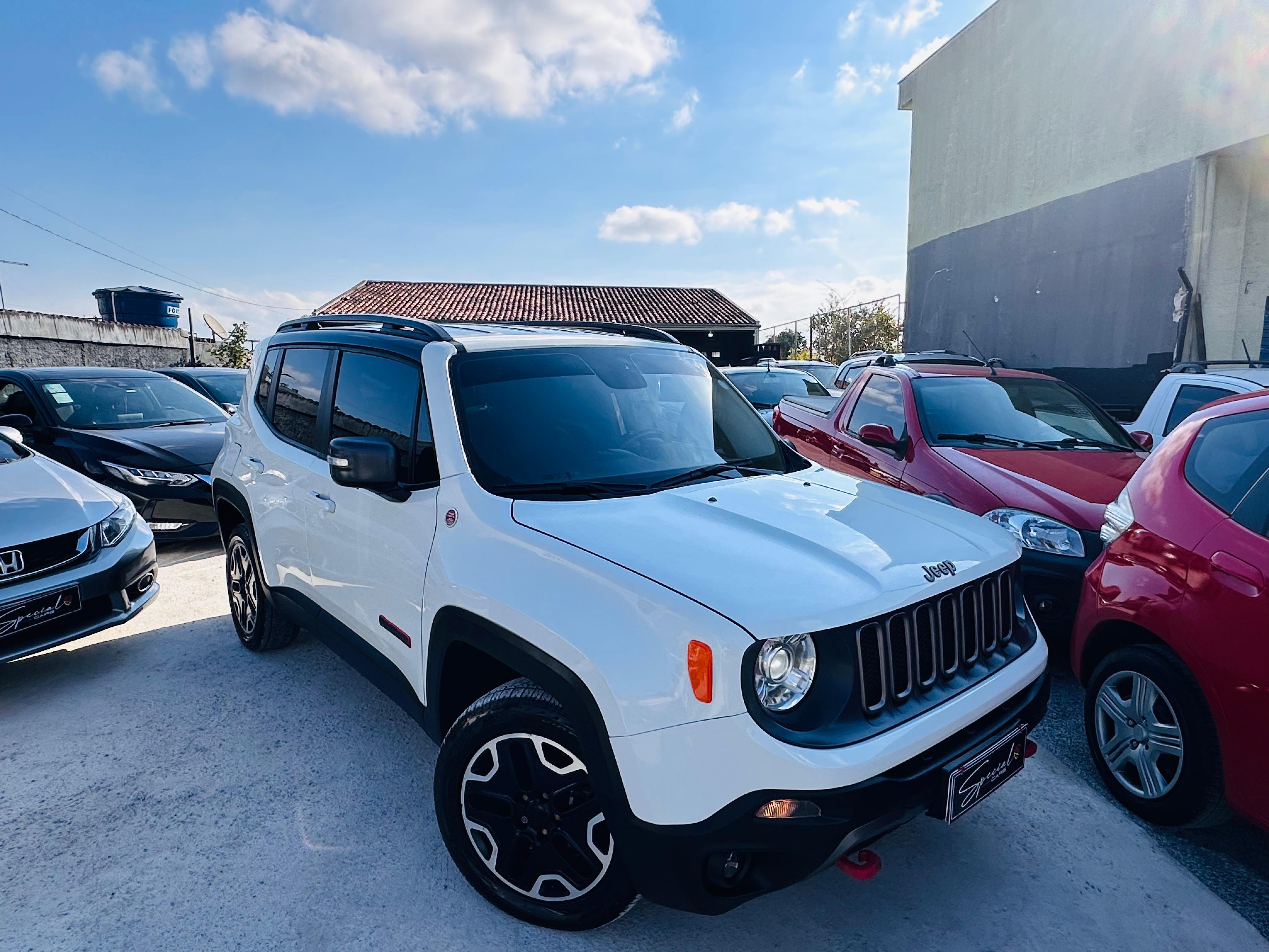 Jeep Renegade Trailhawk 2.0 4x4 TB Diesel Aut na cor Branco em Pinhais / PR - 6506