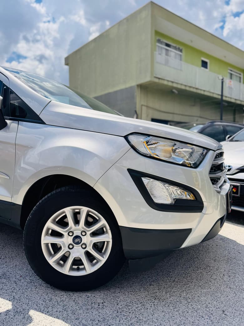 imagem-https://www.socarrao.com.br/sc-vehicle-images-prod/6547/1769987824895-7260211OR_1769795255_52_850.jpg