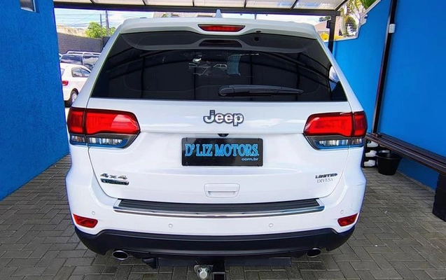 imagem-https://www.socarrao.com.br/sc-vehicle-images-prod/6615/1785359196840-6890443_25_B_d0d3e84ba6.jpeg