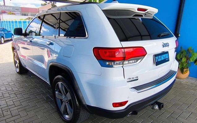 imagem-https://www.socarrao.com.br/sc-vehicle-images-prod/6615/1785359196844-6890443_25_B_531b218362.jpeg
