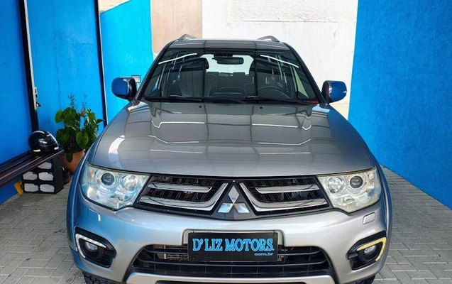 imagem-https://www.socarrao.com.br/sc-vehicle-images-prod/6641/1784989573482-7652494_18_B_1d02b2515d.jpeg