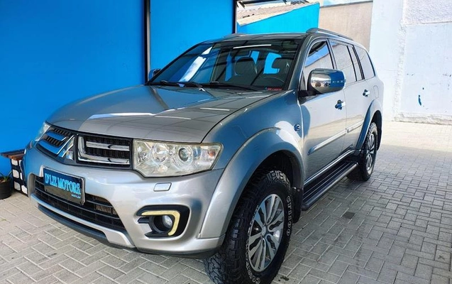 imagem-https://www.socarrao.com.br/sc-vehicle-images-prod/6641/1784989573483-7652494_20_B_61f17ba6e9.jpeg