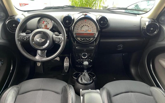 imagem-https://www.socarrao.com.br/sc-vehicle-images-prod/7112/1786217715322-6530753_0_B_94671996f1.jpeg