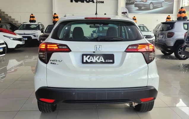 imagem-https://www.socarrao.com.br/sc-vehicle-images-prod/7114/1782480537725-7232751_15_B_a409c19544.jpeg