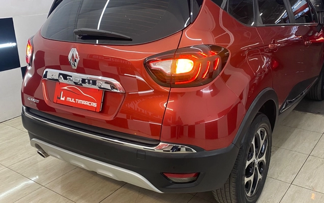 imagem-https://www.socarrao.com.br/sc-vehicle-images-prod/7186/1783786395817-SU1HXzk5ODEuanBlZw.jpeg