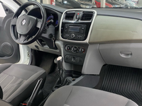 imagem-https://www.socarrao.com.br/sc-vehicle-images-prod/7205/1769987836994-7092899P_49987600_1764287740_710_0.webp