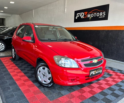 Chevrolet Celta 2014 Vermelho — foto 1 de 3