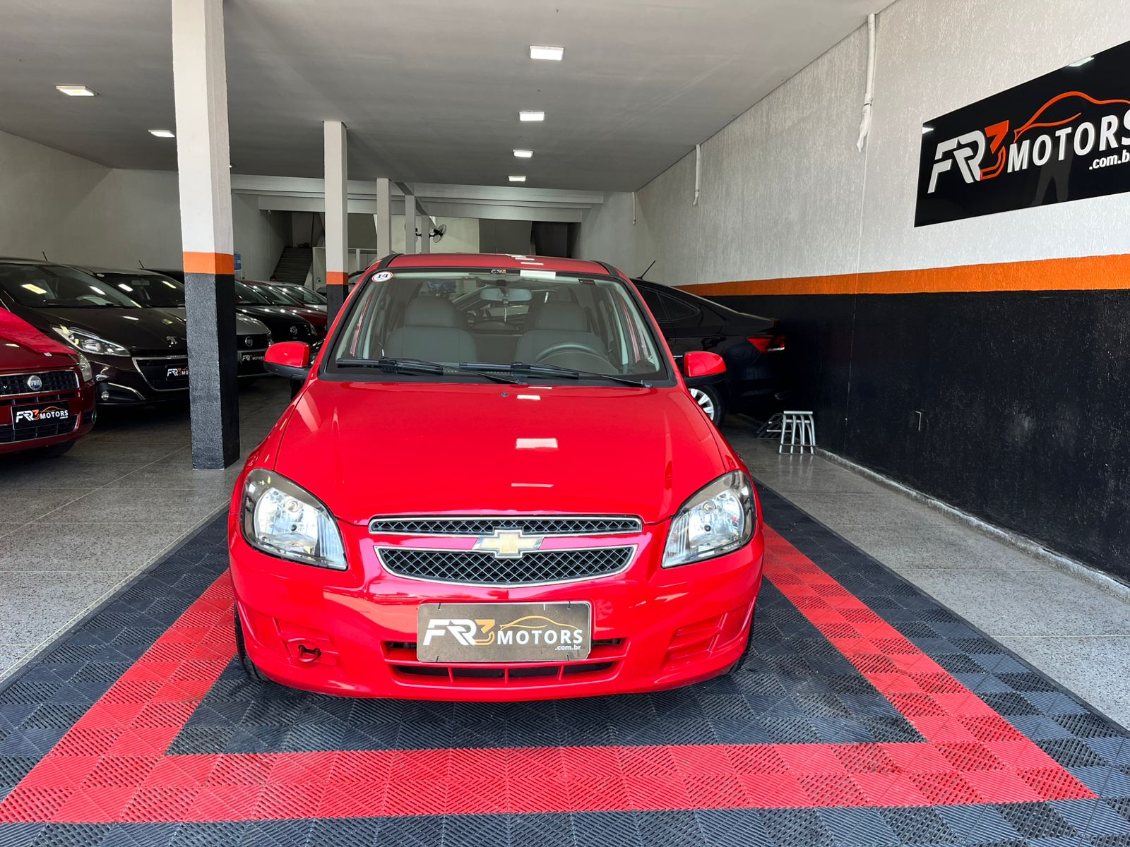 imagem-https://www.socarrao.com.br/sc-vehicle-images-prod/7296/1769987840925-7142451OR_1765308015_92_800.jpg