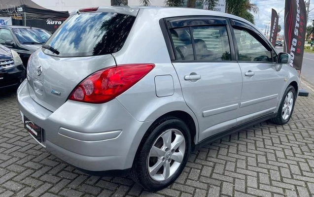 imagem-https://www.socarrao.com.br/sc-vehicle-images-prod/7333/1785940921431-6652318_7_B_4db51380bd.jpeg