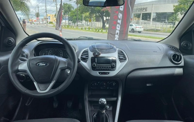 imagem-https://www.socarrao.com.br/sc-vehicle-images-prod/7341/1784996472908-6609457_1_B_746c7f9707.jpeg