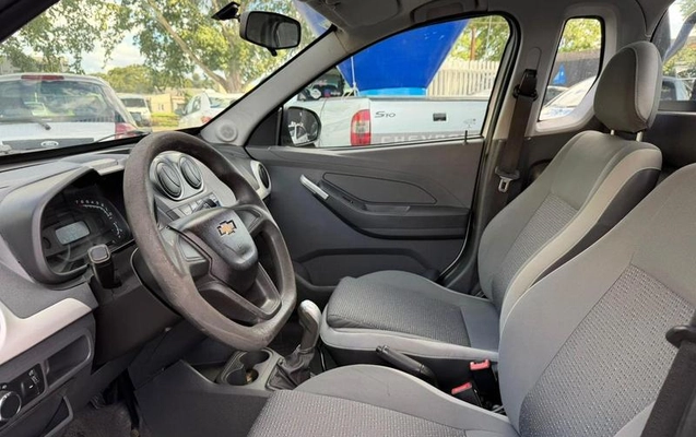 imagem-https://www.socarrao.com.br/sc-vehicle-images-prod/7354/1782154063817-7608686_1_B_3745800bbc.jpeg