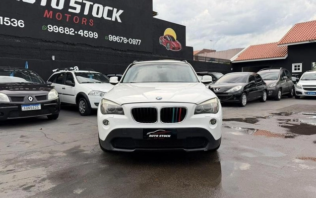 imagem-https://www.socarrao.com.br/sc-vehicle-images-prod/7370/1782154173046-7683899_0_B_4b7c01ddc0.jpeg