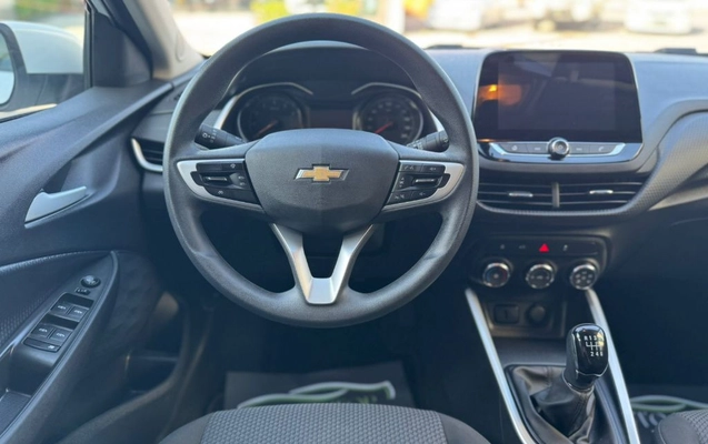 imagem-https://www.socarrao.com.br/sc-vehicle-images-prod/763615/1770047807172-gb-53296aa.jpeg
