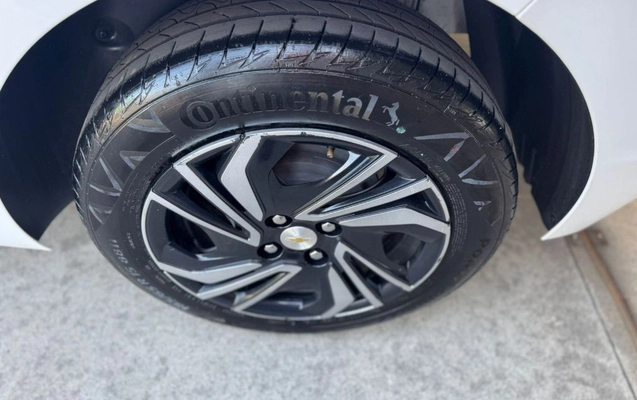 imagem-https://www.socarrao.com.br/sc-vehicle-images-prod/763615/1770047807181-gb-7d61854.jpeg