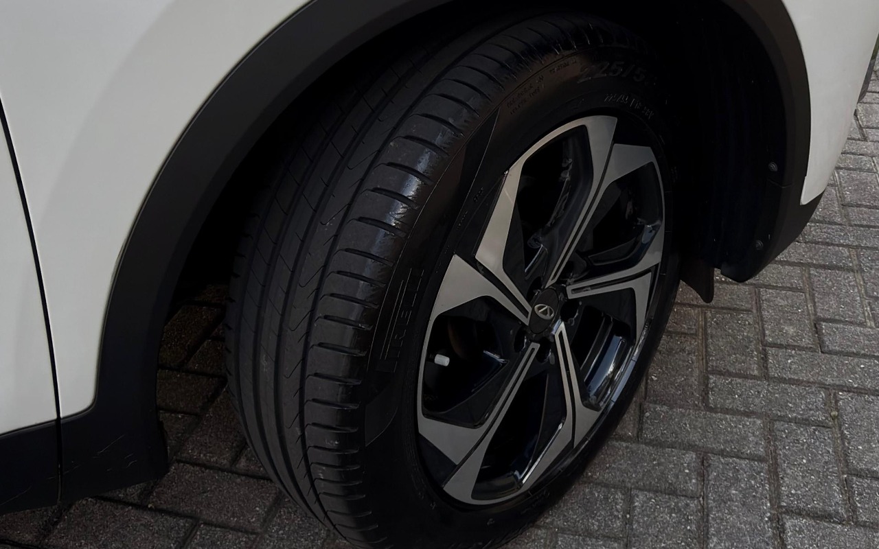imagem-https://www.socarrao.com.br/sc-vehicle-images-prod/764928/1772981188720-SU1HLTIwMjYwMzA3LVdBMDA1MCgxKS5qcGc.jpg