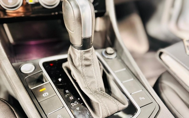 imagem-https://www.socarrao.com.br/sc-vehicle-images-prod/765831/1770134906110-003_f1f887ce8b57c4065f34907df0e1ba53.jpeg