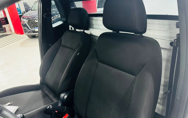 imagem-https://www.socarrao.com.br/sc-vehicle-images-prod/766197/1770140203130-003_079b737f48922c79c66e1d89d4db5f39.jpeg