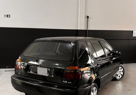 Volkswagen Golf GL 1.8/ 2.0i 4p 1998 Verde — foto 1 de 3
