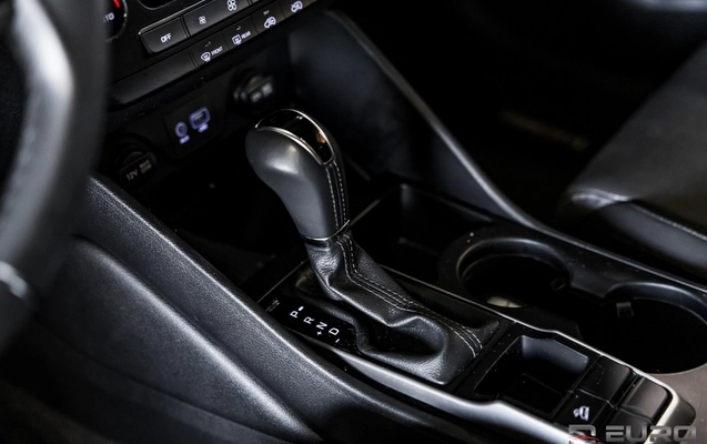 imagem-https://www.socarrao.com.br/sc-vehicle-images-prod/769696/1785787956515-3de7ffe419bd470d8e827006276276bd_1770205846118.jpg