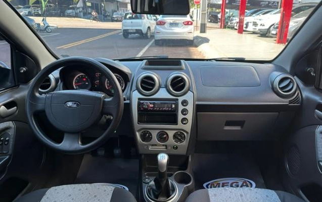 imagem-https://www.socarrao.com.br/sc-vehicle-images-prod/769882/1770207618579-1770207428447.13.jpg