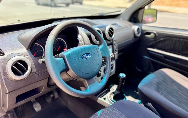 imagem-https://www.socarrao.com.br/sc-vehicle-images-prod/770020/1770208546647-003_e2111d983e20aa1e394968efedaa80ab.jpeg