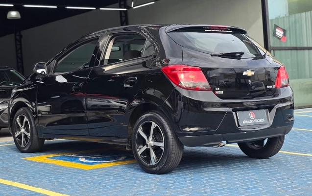 imagem-https://www.socarrao.com.br/sc-vehicle-images-prod/770891/1770212353275-gb-871d6c6.jpeg