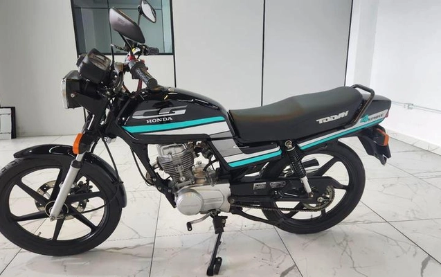 imagem-https://www.socarrao.com.br/sc-vehicle-images-prod/774343/1788368412110-6748699_8_B_95dbdcc71e.jpeg