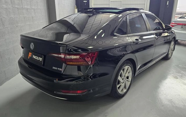 imagem-https://www.socarrao.com.br/sc-vehicle-images-prod/774356/1788368417995-7370377_5_B_79b2c2667b.jpeg
