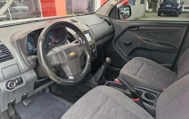 imagem-https://www.socarrao.com.br/sc-vehicle-images-prod/775516/1789493747163-7717062_10_B_68b7b9cf99.jpeg
