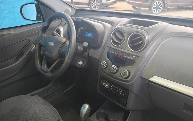 imagem-https://www.socarrao.com.br/sc-vehicle-images-prod/775645/1780338208363-7781284_1_B_3d2b267789.jpeg