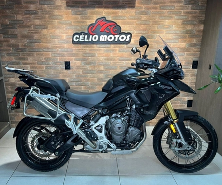 TRIUMPH TIGER 1200 RALLY BLACK Edition 2025 Preto — foto 1 de 3