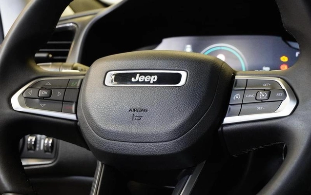 imagem-https://www.socarrao.com.br/sc-vehicle-images-prod/775766/1790024995348-7781429_1_B_334482e7e6.jpeg
