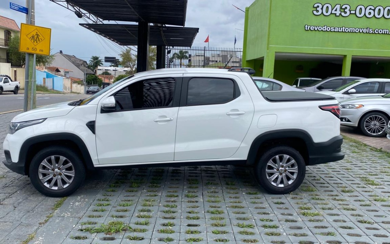 imagem-https://www.socarrao.com.br/sc-vehicle-images-prod/775782/1771696138077-NC5qcGVn.jpeg