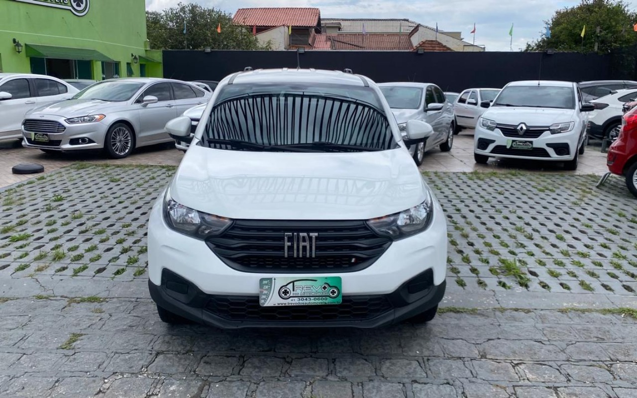 imagem-https://www.socarrao.com.br/sc-vehicle-images-prod/775782/1771696140154-MjEuanBlZw.jpeg