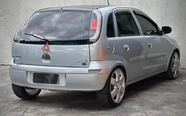 imagem-https://www.socarrao.com.br/sc-vehicle-images-prod/775999/1787747867505-7772403_7_B_f8015dba6d.jpeg