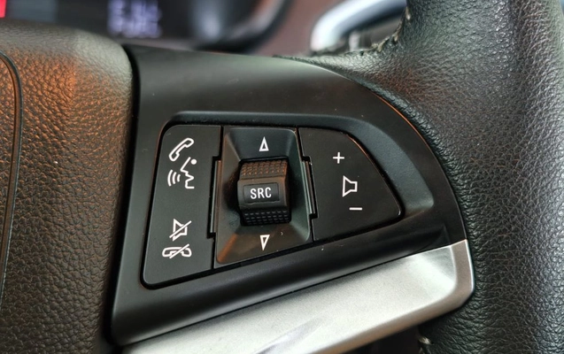 imagem-https://www.socarrao.com.br/sc-vehicle-images-prod/778364/1787351036010-gb-b8f0cf9.jpeg