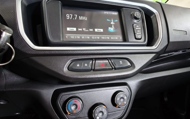 imagem-https://www.socarrao.com.br/sc-vehicle-images-prod/778364/1787351036012-gb-b52d3b4.jpeg