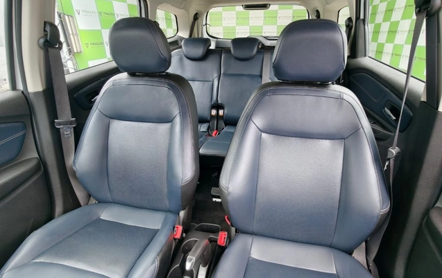 imagem-https://www.socarrao.com.br/sc-vehicle-images-prod/778364/1787351036019-gb-83b39b5.jpeg