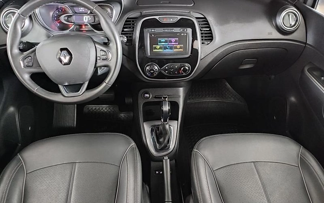 imagem-https://www.socarrao.com.br/sc-vehicle-images-prod/778376/1790360889386-7118531_8_B_eedcea5086.jpeg