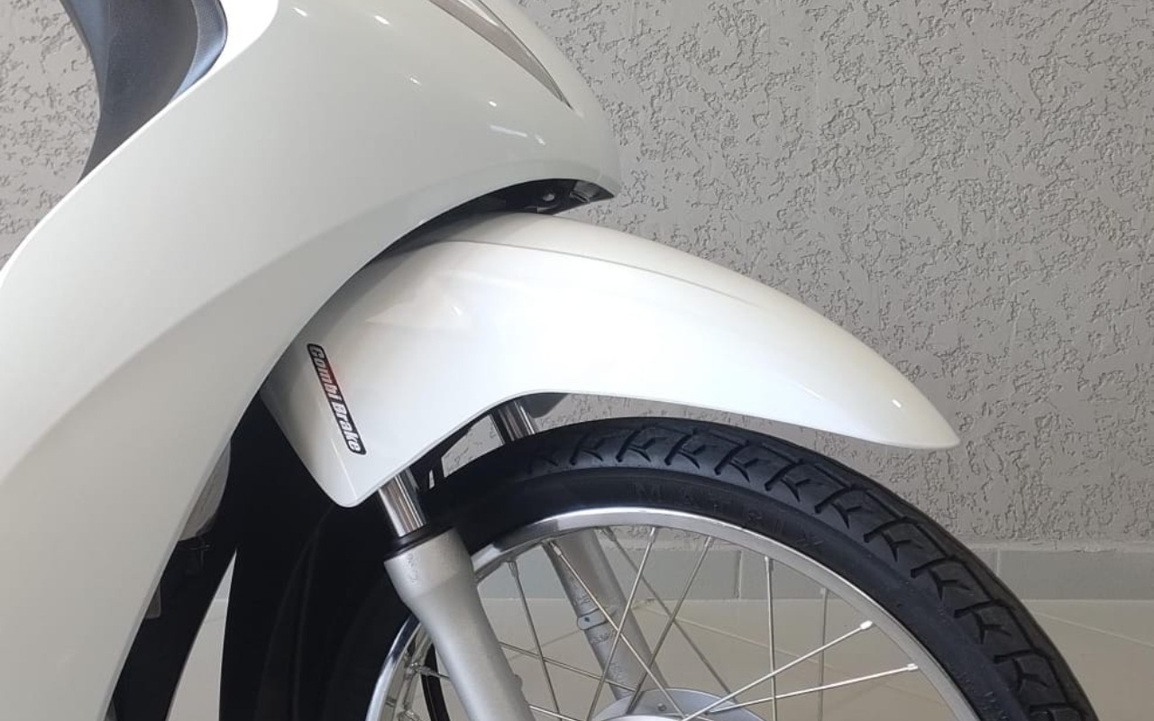 imagem-https://www.socarrao.com.br/sc-vehicle-images-prod/778399/1777384704021-V2hhdHNBcHAgSW1hZ2UgMjAyNi0wNC0xOCBhdCAxNC4yNC41Mi5qcGVn.jpeg