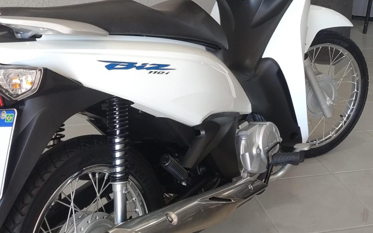imagem-https://www.socarrao.com.br/sc-vehicle-images-prod/778399/1777384704303-V2hhdHNBcHAgSW1hZ2UgMjAyNi0wNC0xOCBhdCAxNC4yNi4xMS5qcGVn.jpeg