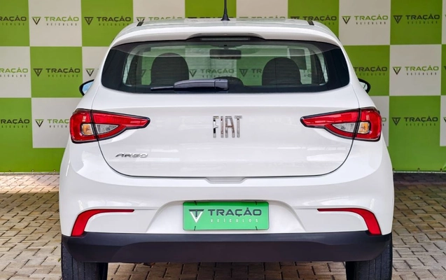 imagem-https://www.socarrao.com.br/sc-vehicle-images-prod/778451/1786023170988-gb-7fa84a9.jpeg