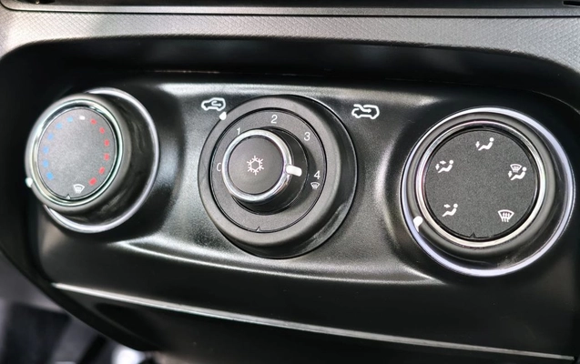 imagem-https://www.socarrao.com.br/sc-vehicle-images-prod/778451/1786023170998-gb-9246963.jpeg