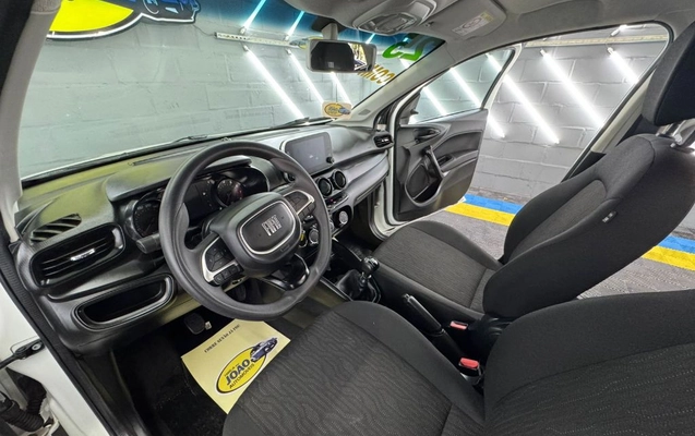 imagem-https://www.socarrao.com.br/sc-vehicle-images-prod/778735/1770301840371-gb-c3413a3.jpeg