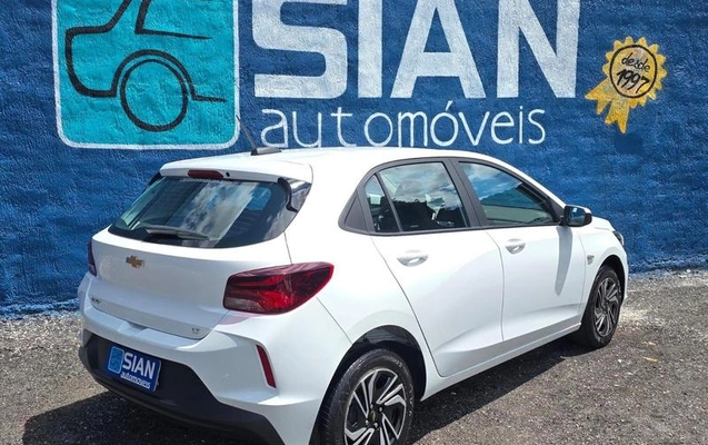 imagem-https://www.socarrao.com.br/sc-vehicle-images-prod/779151/1788981034301-7779598_1_B_6814a35e81.jpeg