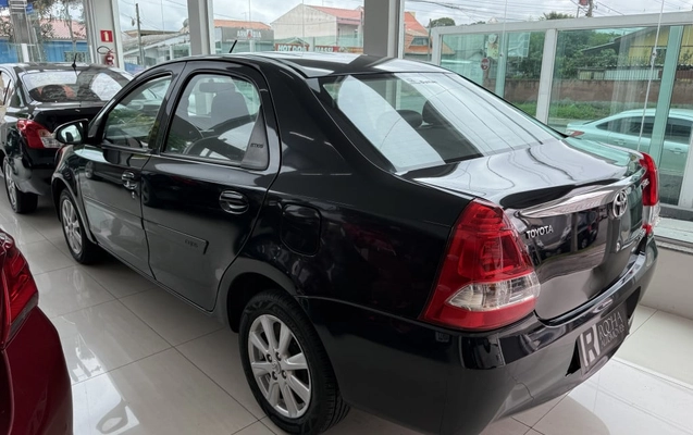 imagem-https://www.socarrao.com.br/sc-vehicle-images-prod/779579/1777381446591-vehicle_image_1770309746_40a9524c58bb427ec3bf2816368c32b2.jpeg